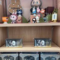 บรรยากาศ POP MART 台北三創店