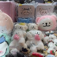 บรรยากาศ K-Market Myeongdong