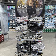 บรรยากาศ MABC Mart SE Myeongdonggil Branch