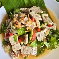 ส้มตำ ยำขนมจีน ก๋วยจั๊บญวน-คุณนายสะอาด ปทุมธานี