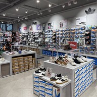 บรรยากาศ MABC Mart SE Myeongdonggil Branch