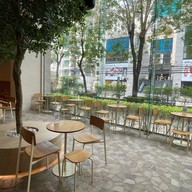 MmD. Cafe - ถนนปั้น