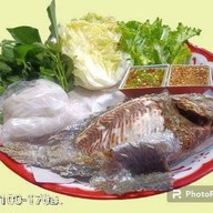 เจ้เบญเมี่ยงปลาเผาตลาดยูเทิร์น