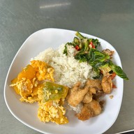 ข้าวแกงเจ้ตุ๊กนายแกละสาย 4