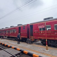 บรรยากาศ สถานีรถไฟอยุธยา