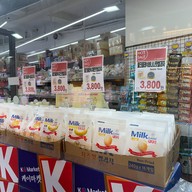 บรรยากาศ K-Market Myeongdong