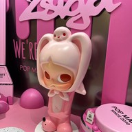 บรรยากาศ POP MART 台北三創店