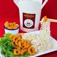 หมี่ไก่ฉีกโฟกัส | Focus's Food สาขาแรกและสาขาเดียว