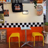 Millilit Cafe