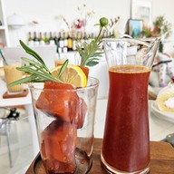 เมนูของร้าน Long haul cafe - ลองฮาวล์ -