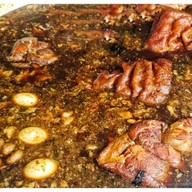 เล่อขาหมูทรงเครื่อง