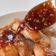ข้าวหน้าไก่เทอริยากิ ราชภัฏประตู 2