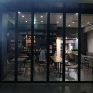 Grids Tokyo Ueno Hotel & Hoste