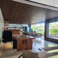 Tree O’Clock Gallery & Restaurant สำนักงานใหญ่