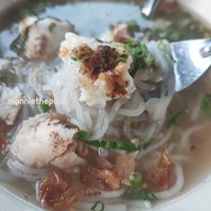 ตลาดชุมชนบ้านญวน สามเสน