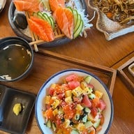 Tojiro Japanese Food โทจิโร่