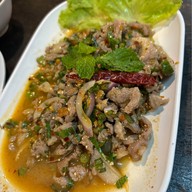 แอล.เอ. ร้อยเอ็ด