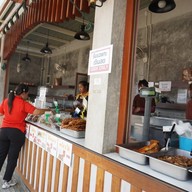 หมูวรรณา สาขาวังมะนาว