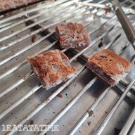 ขนมบ้าบิ่นมะพร้าวอ่อน หน้าธ.ธนชาต ตลาดนครปฐม 0700-1300