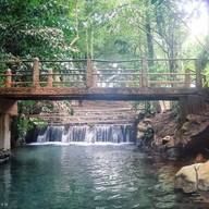 น้ำผุด เขาใหญ่