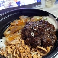 Shinkanzen Sushi เซ็นจูรี่ ซอยรางน้ำ ชั้น1