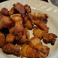 เมนูของร้าน ต๋อง เต็ม โต๊ะ นิมมานเหมินท์ ซอย 13