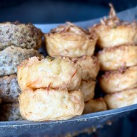 เมนูของร้าน เต้าหู้ทอดสัญจร ตลาดเทพเจริญ