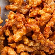 ข้าวหมูทอดกระเทียมพริกโดด