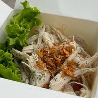 ชิคเก้นชิค-หมี่ไก่ฉีก ซอยไทยรามัญ