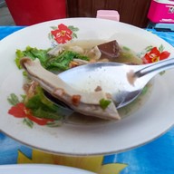 เมนูของร้าน เจ๊ตอง โจ๊กหมู / เมี่ยงปลาเผา / อาหารตามสั่ง