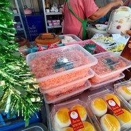 บรรยากาศ เจ๊ตอง โจ๊กหมู / เมี่ยงปลาเผา / อาหารตามสั่ง