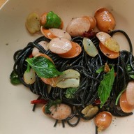 Jarn Nee Plaum Pasta & Bistro ติวานนท์