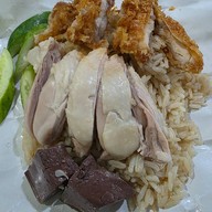 เมนูของร้าน น้อนไก่ ข้าวมันไก่ พฤกษา9