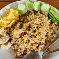 สวนตาฉิน Tachin Garden & Cafe ท่าช้าง สิงห์บุรี