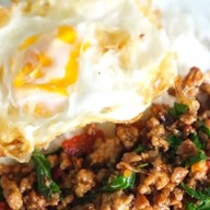 ส้มตำ -ลาบอุบล  กาญ ส้มตำ-ลาบอุบล  กาญ