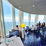 White Lotus Restaurant หัวหิน