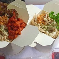 หมี่ไก่ฉีกหนูดำ