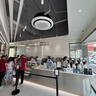 Kloset Cafe & Eatery -