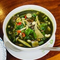 เมนูของร้าน กุหลาบดอกใหม่ บายนิวไก่ย่างบัวตอง