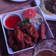 เมนูของร้าน หกกลม