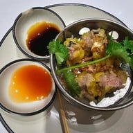 เกี๊ยวหนองบัว