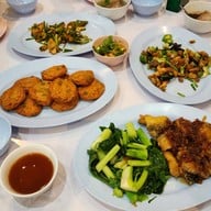 ร้านอาหารรำพึง