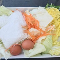 หมูกระทะเจ๊โรส เจ้าเดิมสะพานแดง