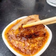 หมูกระทะเจ๊โรส เจ้าเดิมสะพานแดง