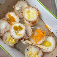 ขนมครกเข้าวัง ข้างตลาดบองมาเช่