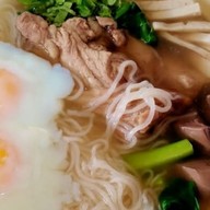 ก๋วยจั๊บญวนไทอุบล & อาหารตามสั่ง