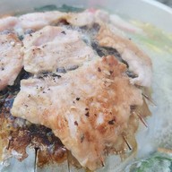 หมูกระทะเจ๊โรส เจ้าเดิมสะพานแดง