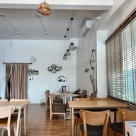 Sucré Cafe (ซูเคร่ คาเฟ่)