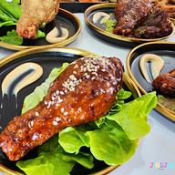เมนูของร้าน กิ่งไก่ - GING GAI รสมือแม่ รามคำแหง 49