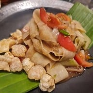 บ้านส้มตำ สาทร